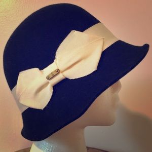 Black and white wool hat